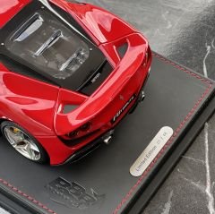 1:18 Ferrari F8 Tributo Rosso Corsa 322 2019- BBR //CNR