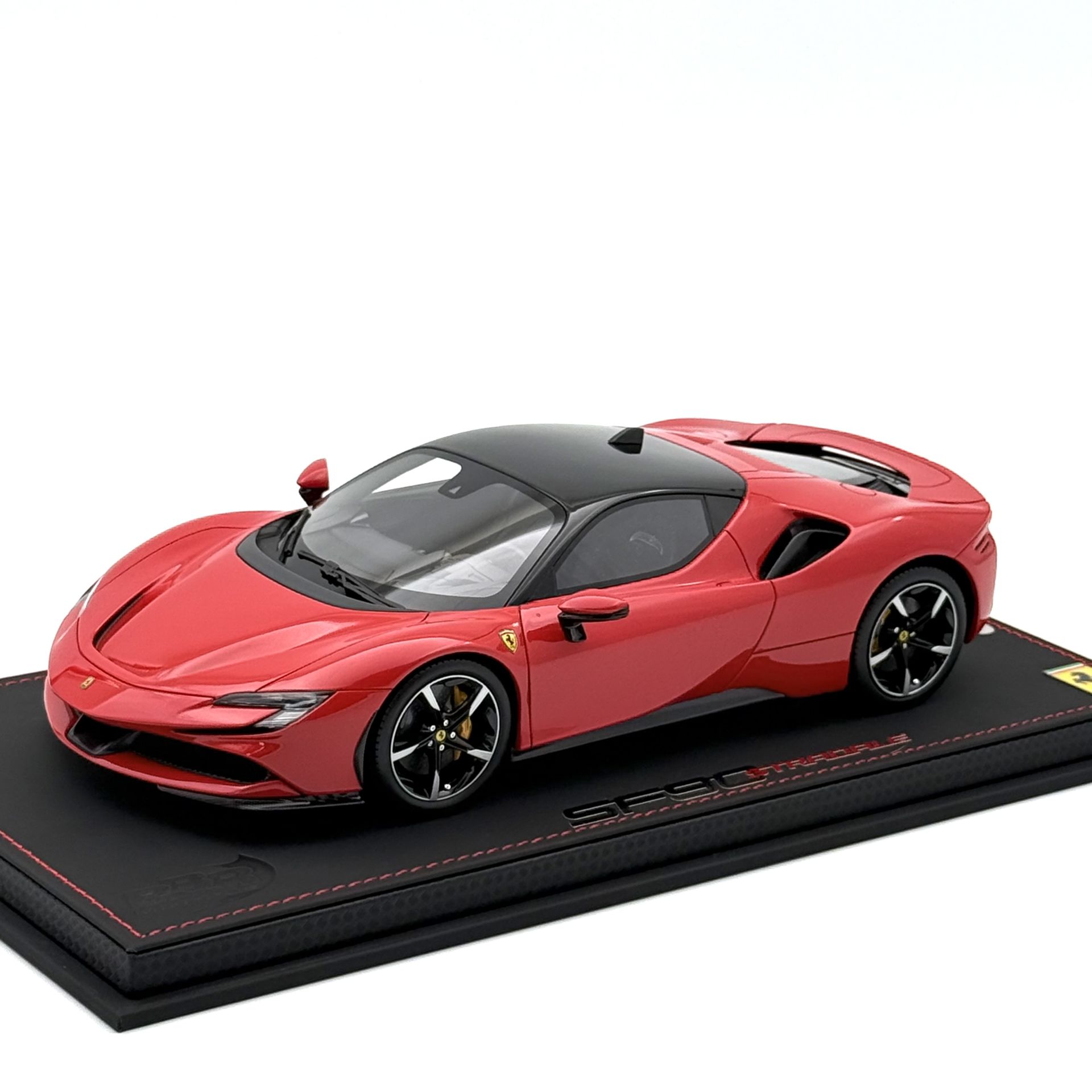 1:18 Ferrari SF90 Stradale 2019 Rosso Corsa 322 - BBR Model
