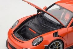 1:18 Porsche 911 991.1 GT3 RS Lava Orange 78168 - Autoart