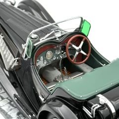 1:18 Bugatti Type 54 Roadster The Mullin Museum 1931- Minichamps