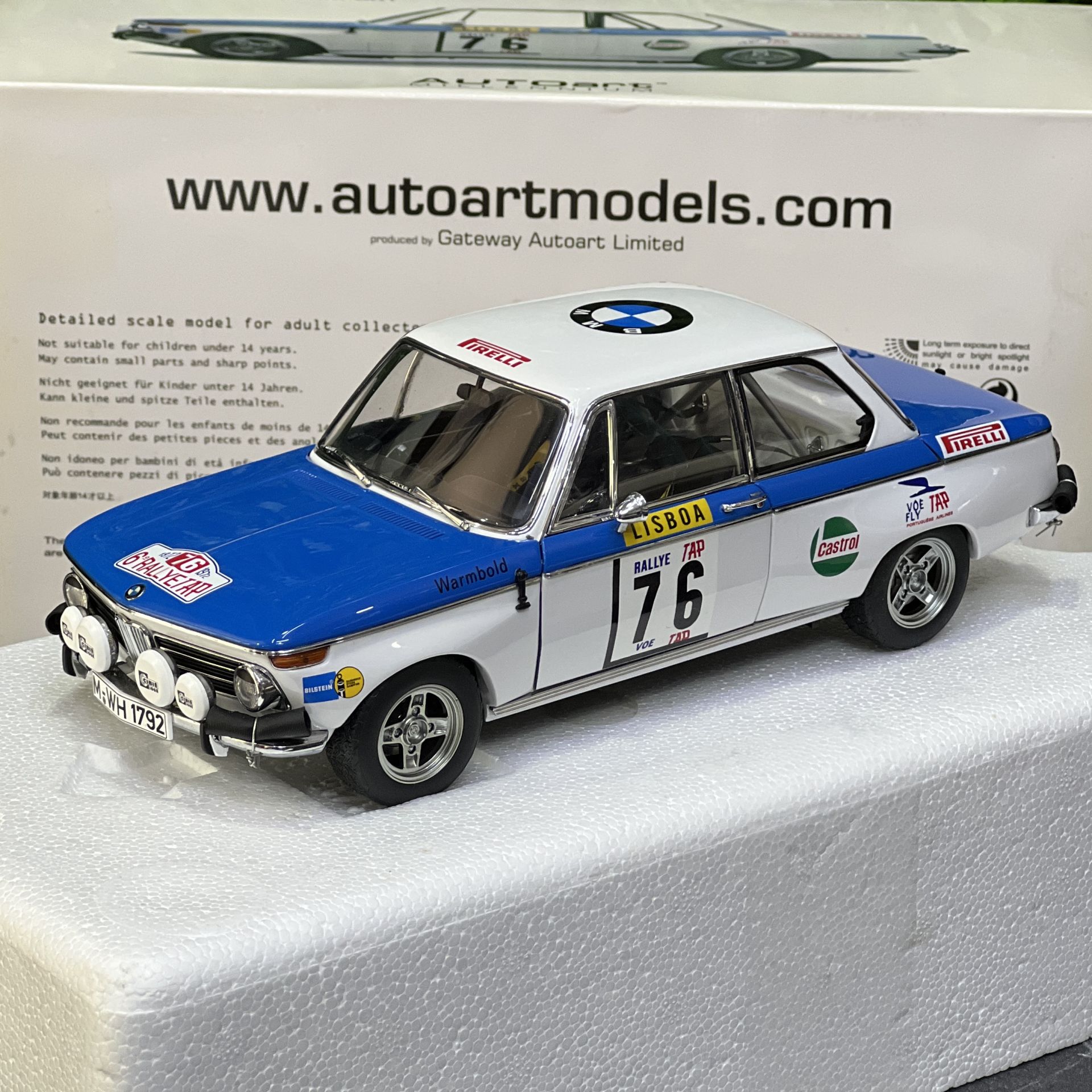 1:18 BMW 2002 Tap Rally 1972 Warmbold - Autoart