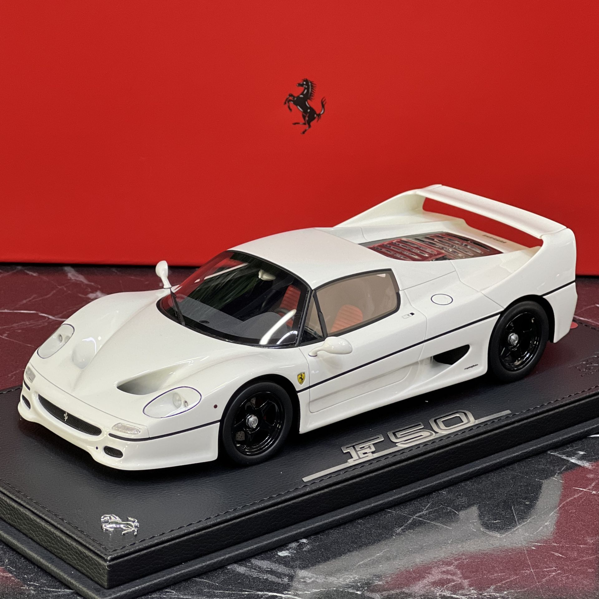 1:18 Ferrari F50 Coupe Avus White 1995 - BBR Models