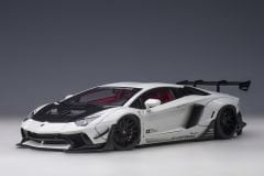 1:18 Lamborghini Aventador LB Works LBWK White - Autoart