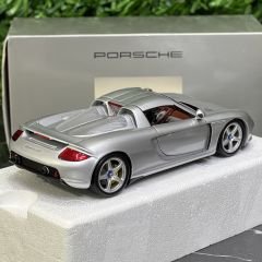 1:18 Porsche Carrera GT Silver - Minichamps Dealer High End