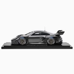 1:18 Porsche 911 992 GT3 R Rennsport Black Carbon Vitrinli-Spark