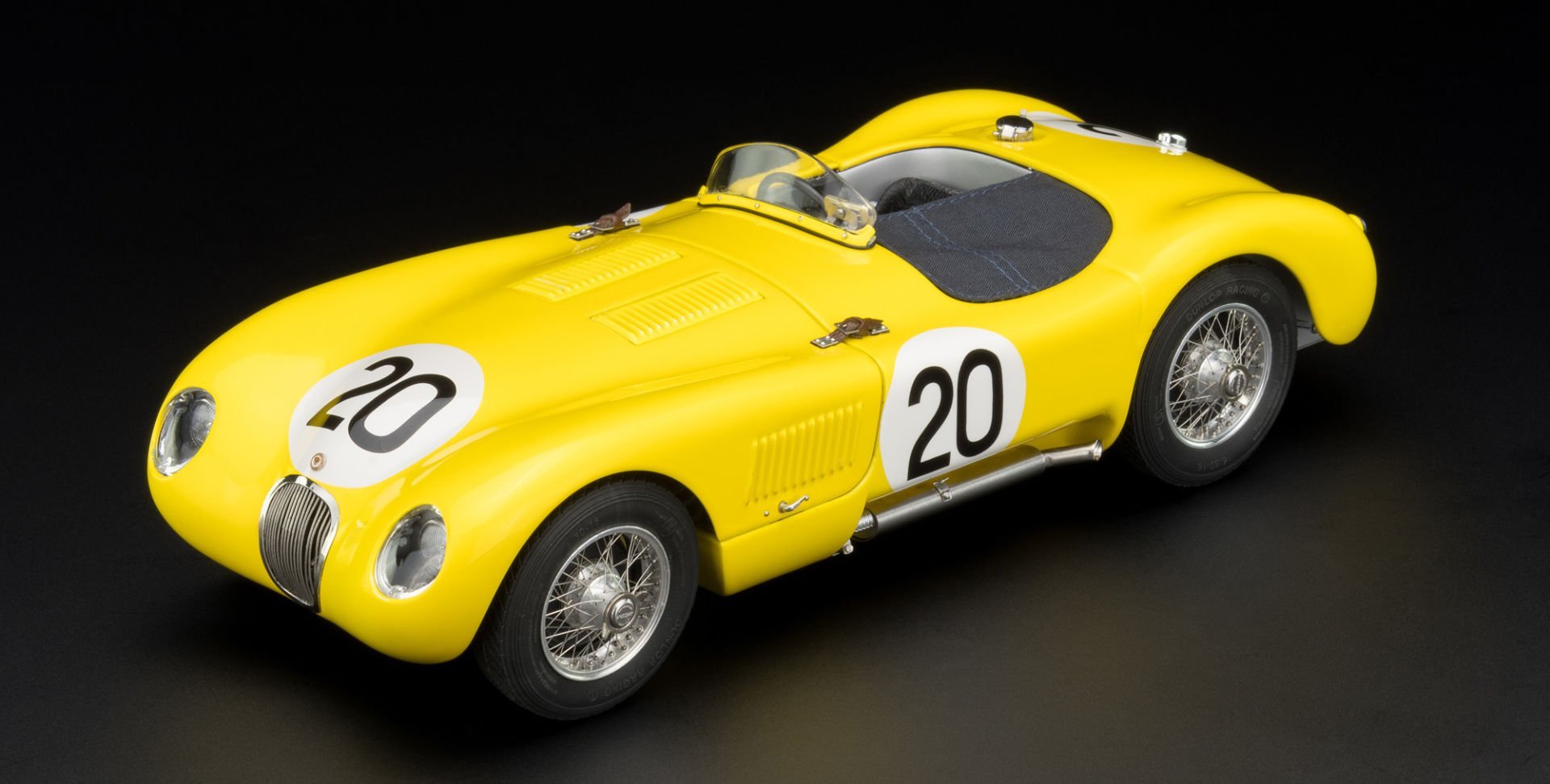 1:18 Jaguar C Type 1953 Le Mans Yellow #20 - CMC