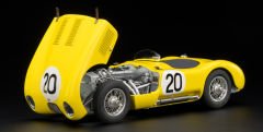 1:18 Jaguar C Type 1953 Le Mans Yellow #20 - CMC