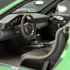 1:18 Porsche 911 997 GT3 RS Green 77992 - Autoart