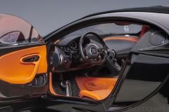 1:18 Bugatti Chiron Sport Noc Turne Black 2019 - AutoArt