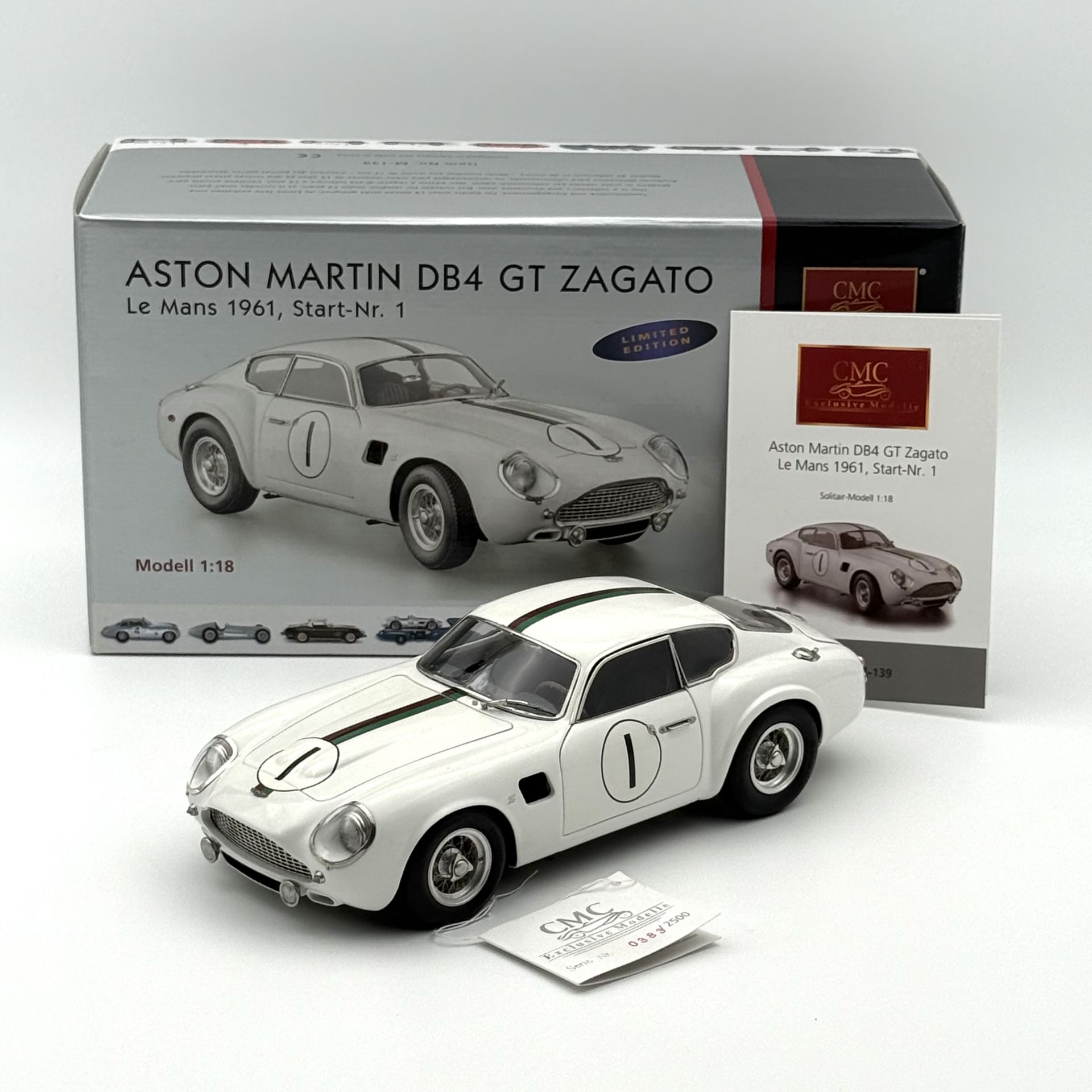 1:18 Aston Martin DB4 GT Zagato 1961 Le Mans - CMC