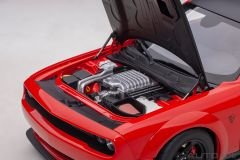1:18 Dodge Challenger SRT Demon TorRed 71749 - Autoart