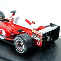 1:18 Ferrari F1 F2004 No:1 Seven Time World Champion Michael Schumacher