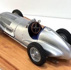 1:18 Ölçek 1937 Mercedes-Benz W125 Race Car - CMC