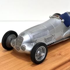 1:18 Ölçek 1937 Mercedes-Benz W125 Race Car - CMC