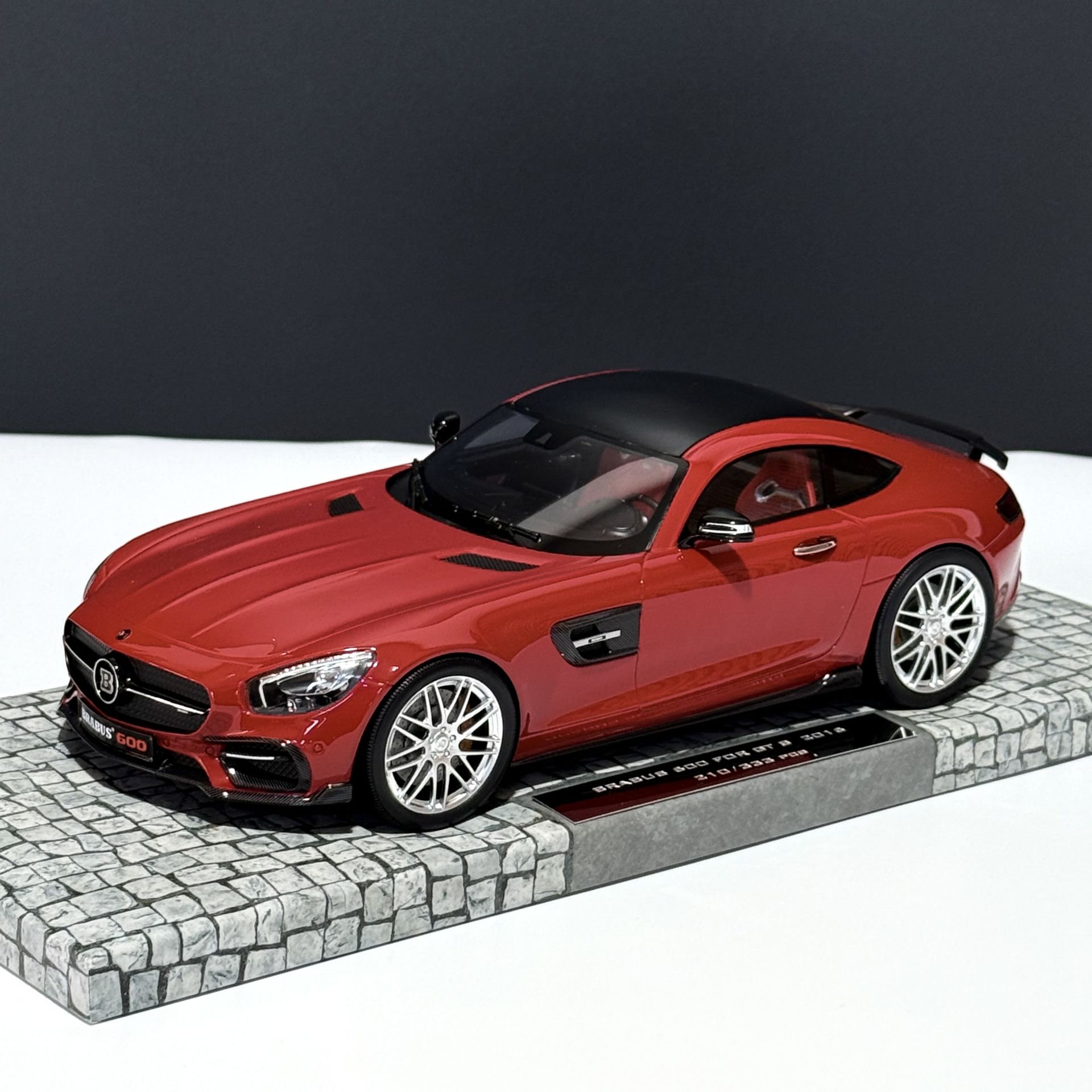 1:18 Mercedes-Benz Brabus 600 FOR GTS 333 Pcs - Minichamps First Class