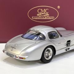 1:18 Mercedes-Benz 300 SLR Uhlenhaut 1955 Silver Blue Int. - CMC