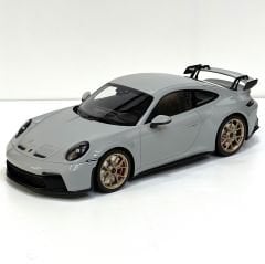 1:18 Porsche 911 992 GT3 Coupe 2021 Gold Wheels - Minichamps