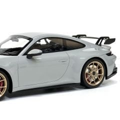 1:18 Porsche 911 992 GT3 Coupe 2021 Gold Wheels - Minichamps