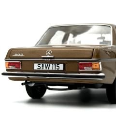 1:18 Mercedes-Benz 200 W115 Bycance Gold 1968 - Norev