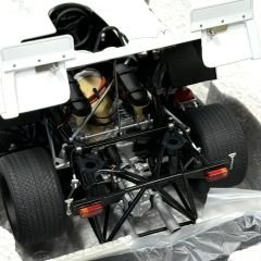 1:18 Porsche 908/02 No:48 Sebring 1970 Steve McQueen 87072 - Autoart