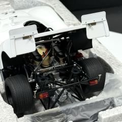 1:18 Porsche 908/02 No:66 Holtville Steve McQueen 87073 -Autoart