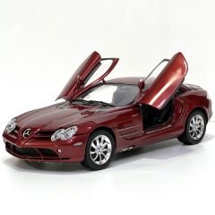 1:18 Mercedes-Benz SLR McLaren 2003 Red Metallic - CMC