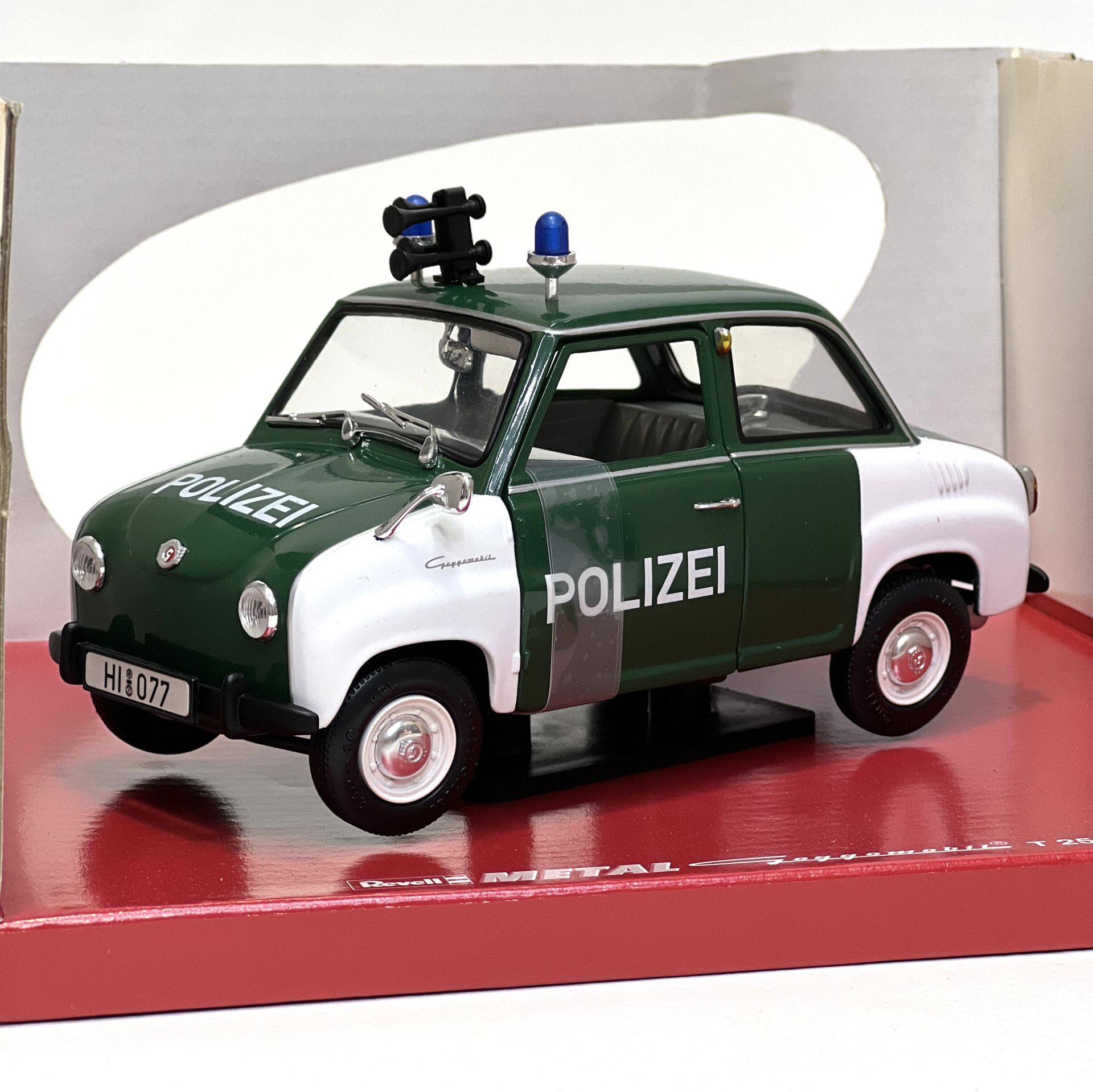 1:18 Ölçek 1955 Goggomobil T250 Polizei - Revell