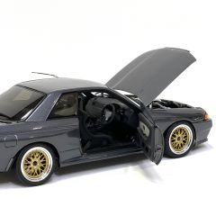 1:18 Nissan Skyline GT-R R32 Wangan Midnight Reina Gri - Autoart