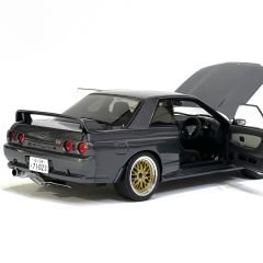 1:18 Nissan Skyline GT-R R32 Wangan Midnight Reina Gri - Autoart