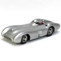 1:18 Mercedes-Benz W196R Streamliner Body 1954/1955 Silver -CMC