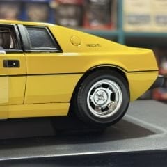 1:18 Lotus Esprit Type 79 1976 Yellow 75301 - Autoart