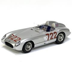 1:18 Mercedes-Benz 300 SLR 1955 Mille Miglia Winner W196S - CMC