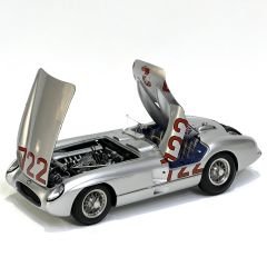 1:18 Mercedes-Benz 300 SLR 1955 Mille Miglia Winner W196S - CMC