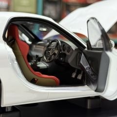 1:18 Mazda RX-7 (FD) Tuned Version Efini Pure White - Autoart