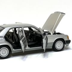 1:18 Mercedes-Benz 190E 2.3-16 1990 Brillant Silver W201-Autoart