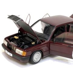 1:18 Mercedes-Benz 190E 2.0 1990 Barolo Red W201 - Autoart