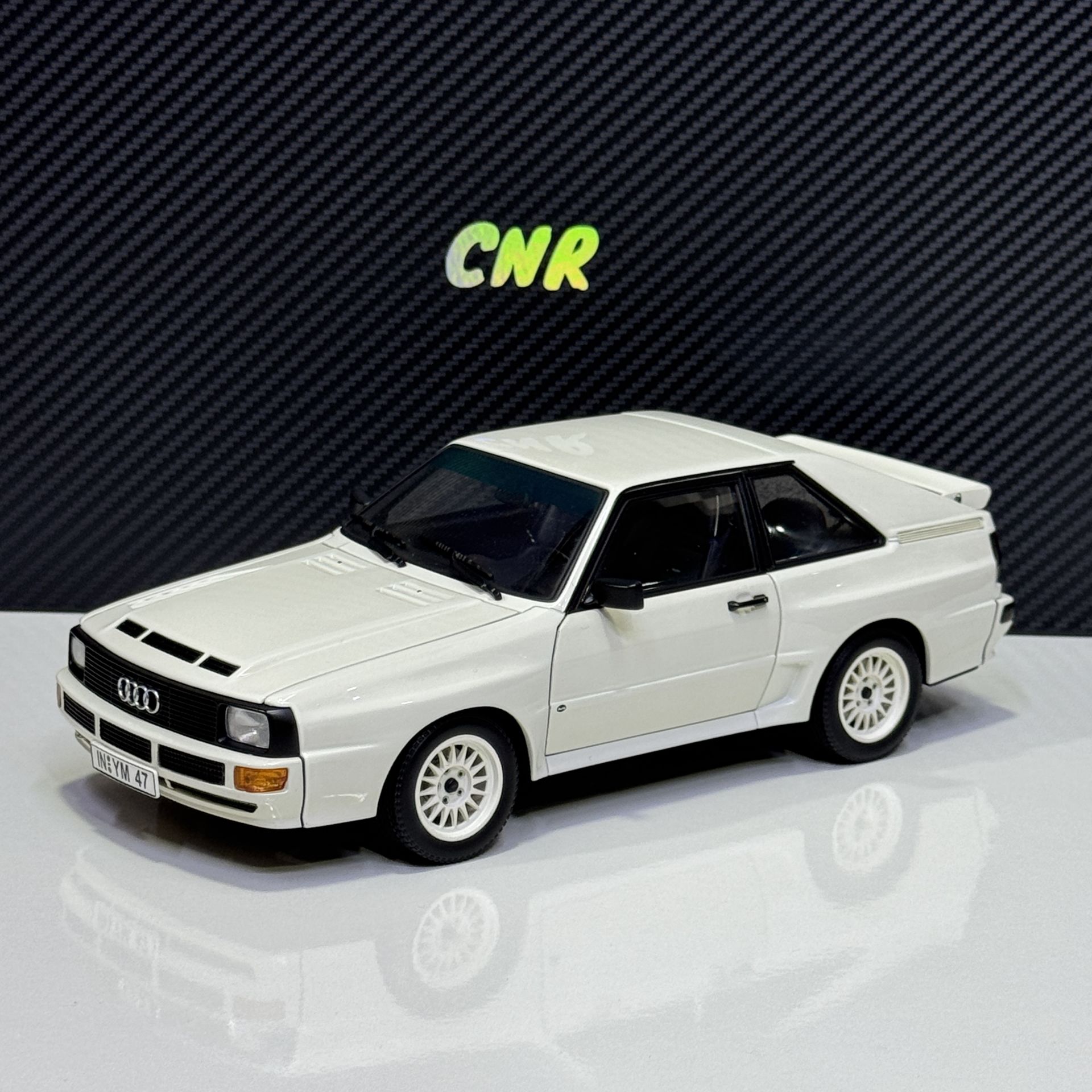 1:18 Audi Sport Quattro SWB 1984 White - Autoart