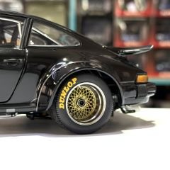 1:18 Porsche 934 RSR Turbo Black 1976 - Exoto