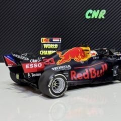 1:18 Red Bull Honda RB16B Max Verstappen W.Champion - Minichamps