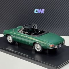 1:18 Alfa Romeo 1600 Duetto Spider Green 1966 - Autoart