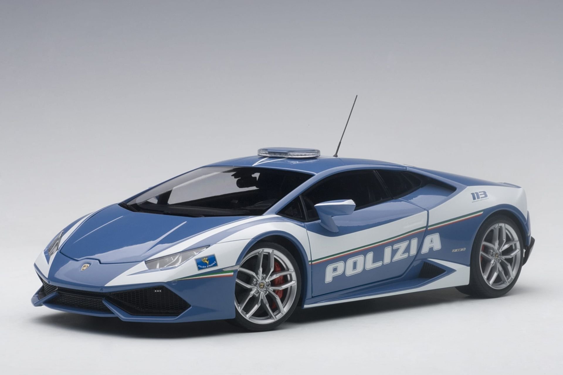 1:18 Lamborghini Huracan Polizia Italiana 2014 - Autoart