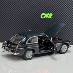 1:18 MGB GT Coupe MK2 1969 Racing Green - Autoart