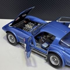 1:18 Corvette Grand Sport Coupe 1963 Nassau-Exoto Racing Legends