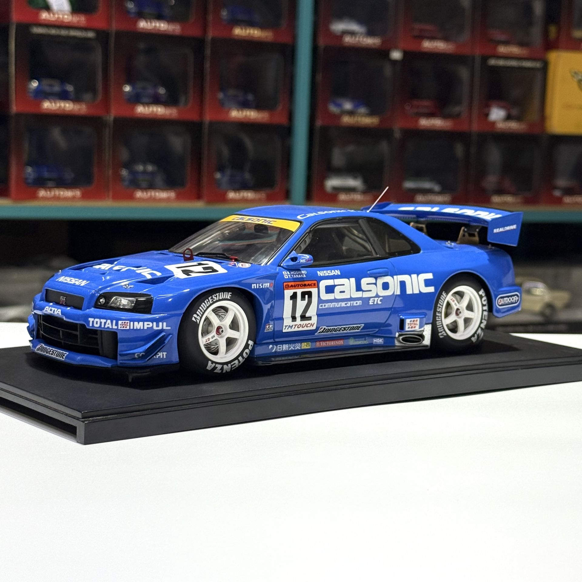 1:18 Nissan Skyline R34 GT-R JGTC 2002 Calsonic - Autoart