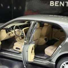 1:18 Bentley Mulsanne 2010 Brodgar - Minichamps Dealer