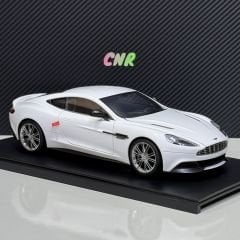 1:18 Aston Martin Vanquish Coupe 2013 White - Autoart