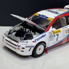 1:18 Ford Focus WRC Monte Carlo Rally 1999 Colin McRae - Autoart