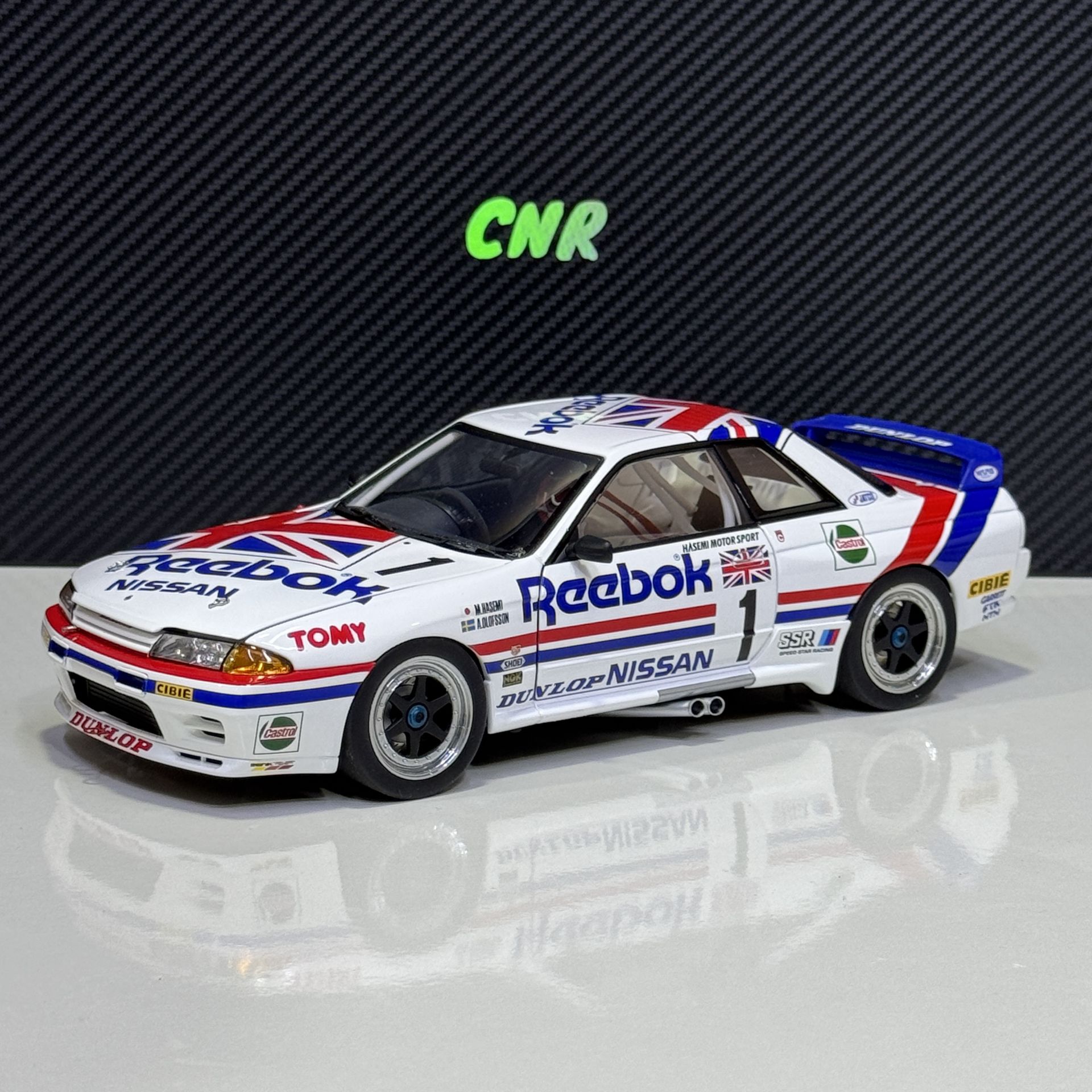 1:18 Nissan Skyline GT-R R32 Group A Reebok 1990- Autoart