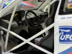 1:18 Ford Focus WRC 2000 Monte Carlo Night Version Mc Rae-Autoart