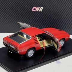 1:18 Alfa Romeo Montreal 1970 Red - Autoart
